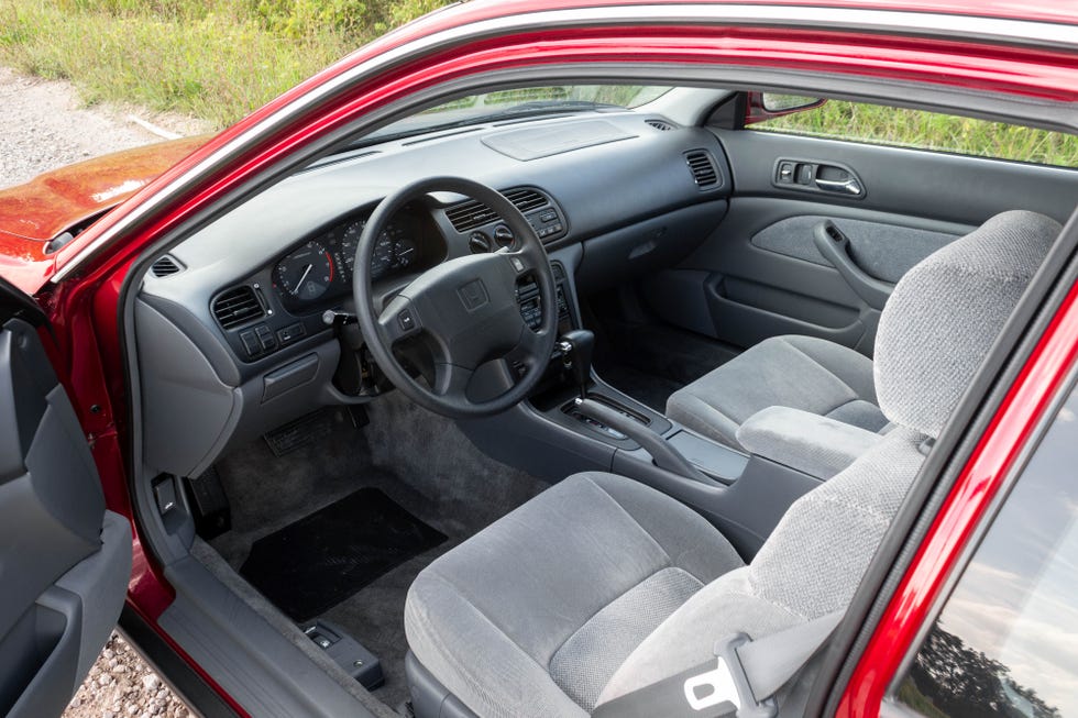 Безупречные Honda Accord Coupe 1988 и 1994 года подтверждают статус модели‑легенды