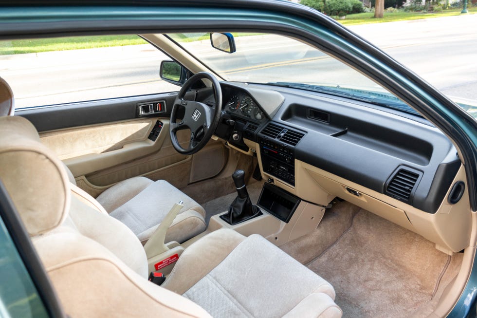 Безупречные Honda Accord Coupe 1988 и 1994 года подтверждают статус модели‑легенды