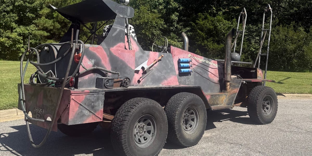 На аукционе появился «Humungus Machine» – кастомный Ford F‑150 в стиле Mad Max