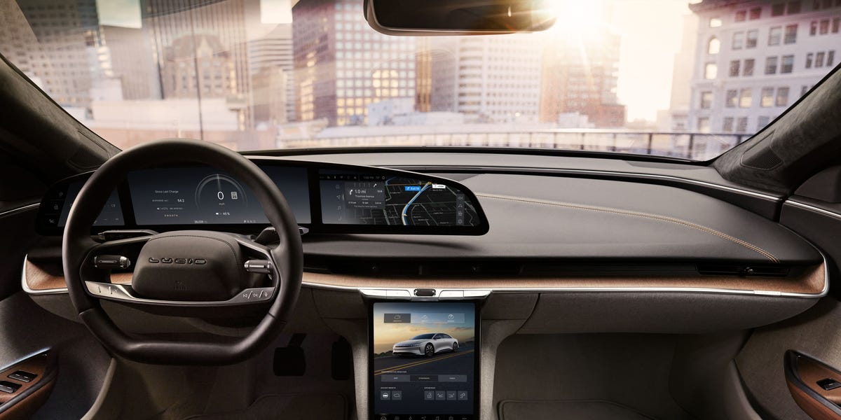 Обновление инфоразвлечений Lucid Air: бесплатный OTA для моделей 2025‑го и новее, а для более старых — платный апгрейд